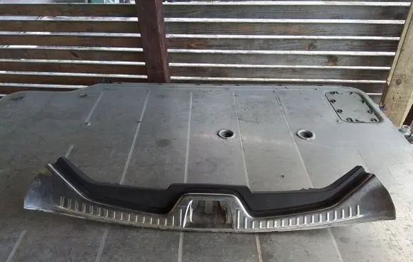 Volvo V60 Trunk/boot sill cover protection 31403589