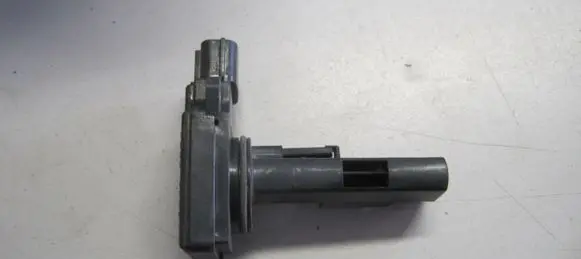 Mitsubishi Outlander Mass air flow meter MR985187