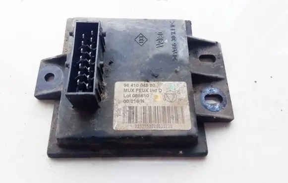 Peugeot 607 Airbag control unit/module 9641004580 085610