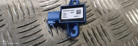 Volvo XC60 Airbag deployment crash/impact sensor 30798511