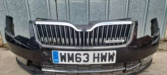 Skoda Superb B6 (3T) Front bumper