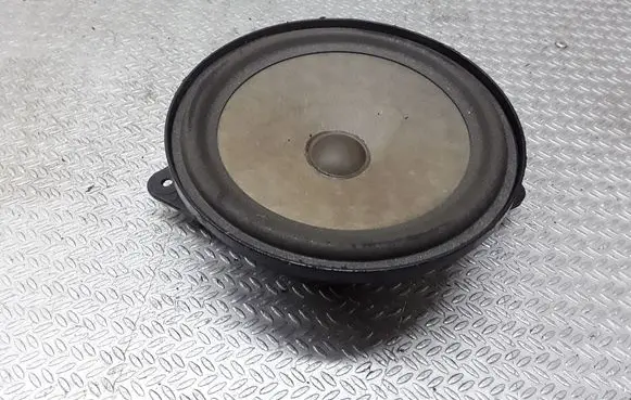 Audi A2 Front door speaker 8Z0035411