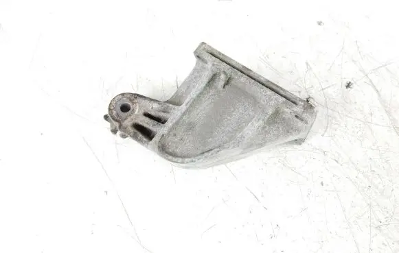 Mercedes-Benz R W251 Engine mounting bracket A1132232604