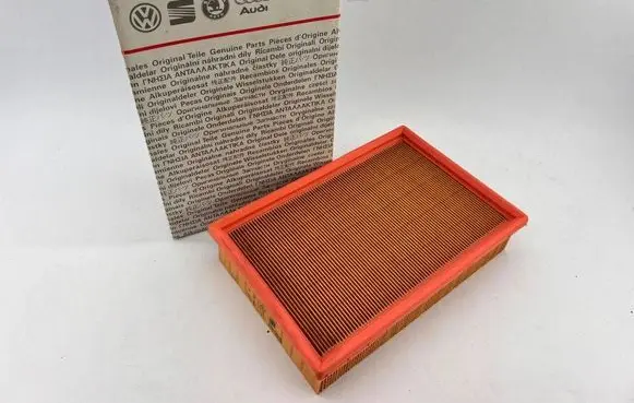 Volkswagen Caddy Air filter 1L0129620