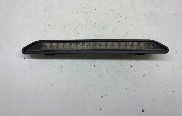 Opel Zafira A Third/center stoplight 90582025