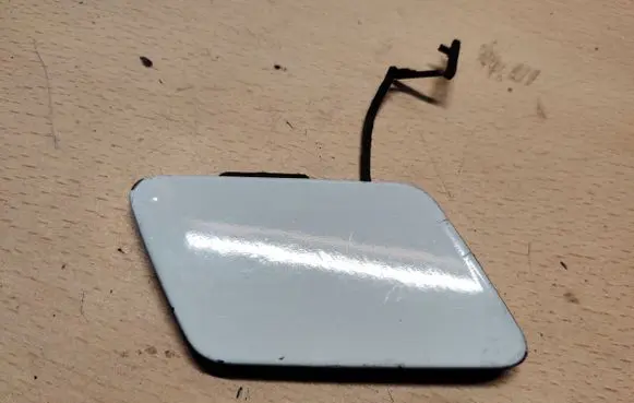 Chevrolet Cruze Front tow hook cap/cover 96832923