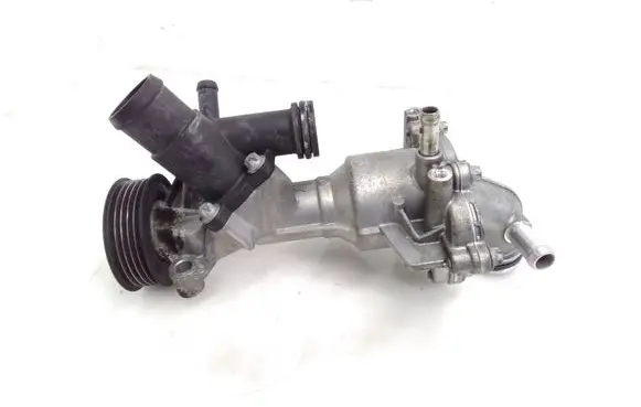 Mercedes-Benz CLA C117 X117 W117 Water pump A2702000600