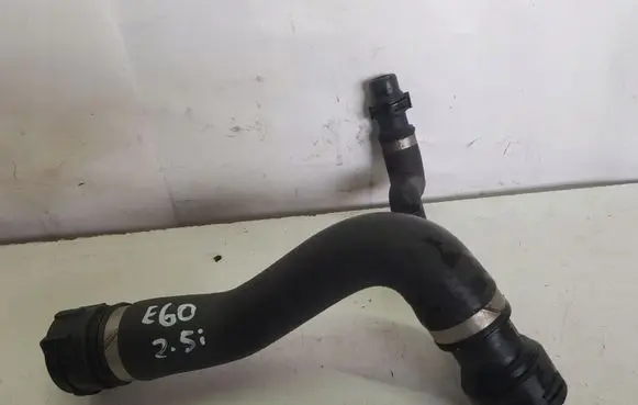 BMW 5 E60 E61 Engine coolant pipe/hose 7508086
