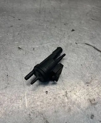 Valve vacuum
