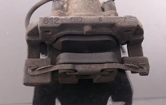 BMW 3 E90 E91 Front brake caliper 