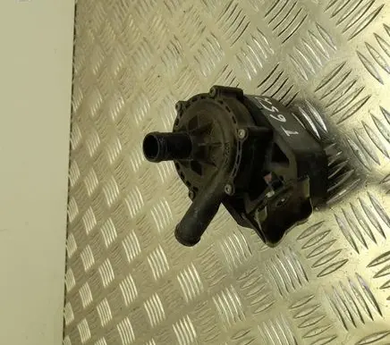 Tesla Model S Webasto circulation pump for autonomous heater 600737300E