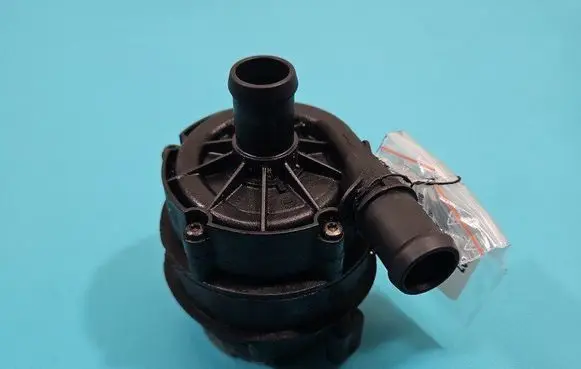 Skoda Superb B8 (3V) Electric auxiliary coolant/water pump 04L965567A IMPRK1509897