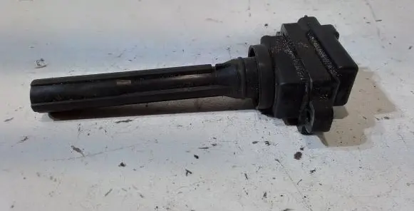 Suzuki Grand Vitara I High voltage ignition coil 3341077E2