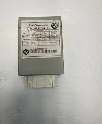 BMW 5 E60 E61 Air suspension control unit module (rear) 6769834