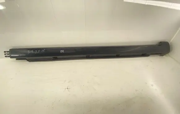 Volkswagen PASSAT B7 Sill 3AA853092C C9X