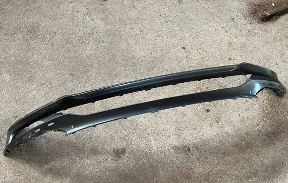 Volvo S90, V90 Front bumper lip 31383994