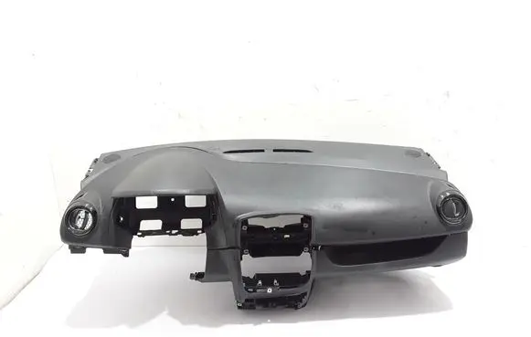 Renault Clio IV Dashboard 682005987R