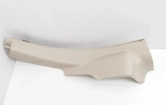 Maserati Ghibli (D) pillar trim (bottom) 6700113650