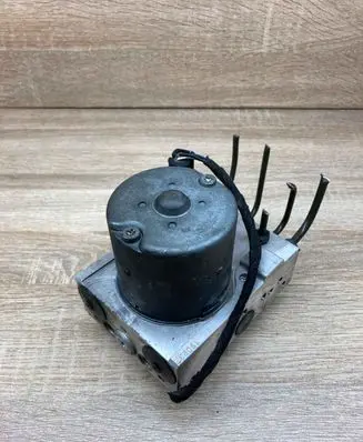 BMW 5 E39 ABS Pump 6758969 0265225005 WithPlug