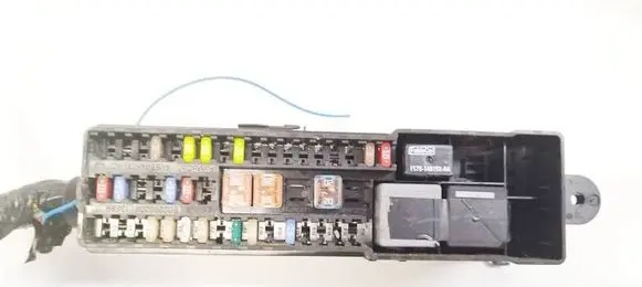 Ford C-MAX II Fuse box set AV6T14K131AC AV6T-14K131-AC
