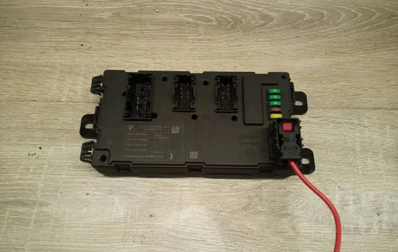 BMW 1 F20 F21 Central body control module 9274021 0003000001 00000F4C
