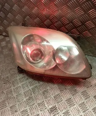 Toyota Avensis T250 Headlight/headlamp 9922680008
