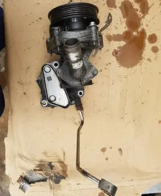Opel Astra G Water pump 12641869