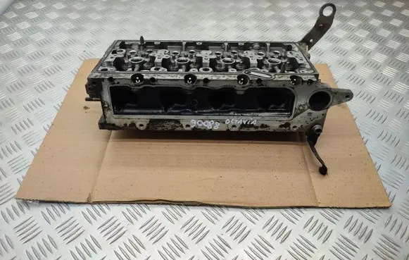 Skoda Octavia Mk3 (5E) Engine head 04L103353E ckf