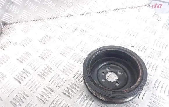 Volkswagen PASSAT B6 Crankshaft pulley 03G105243