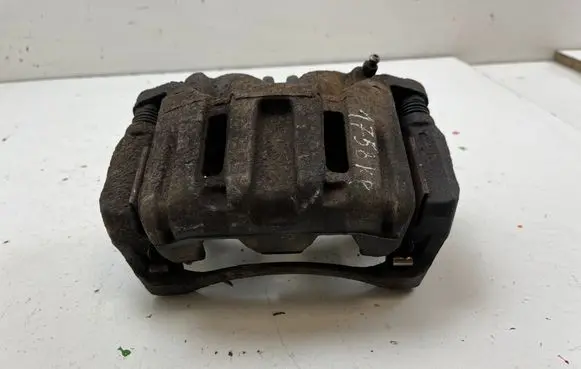 Honda CR-V Front brake caliper 