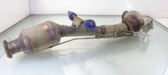 Volvo XC40 Catalyst/FAP/DPF particulate filter 31422127