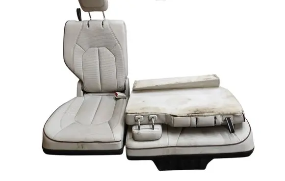 Chrysler Pacifica Third row seats 