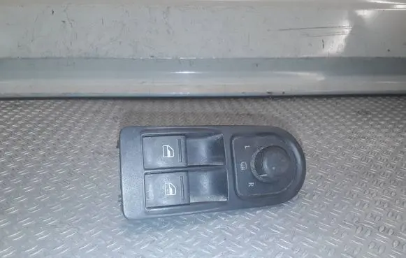 Volkswagen Transporter - Caravelle T5 Electric window control switch 7H5959539