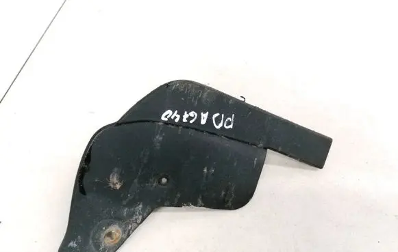 Nissan Almera Tino Front mudguard 76856BU300