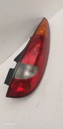 Nissan Almera Tino Rear/tail lights
