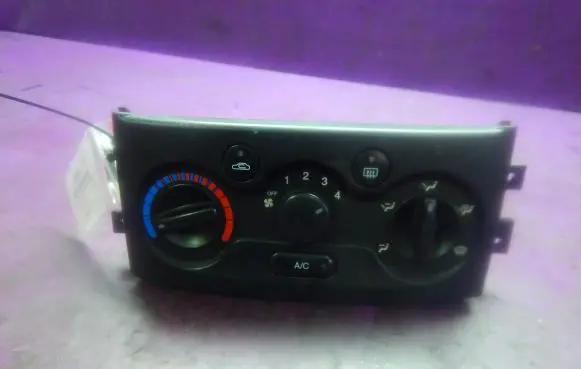 Chevrolet Aveo Interior fan control switch 