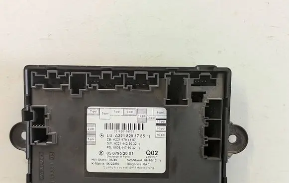 Mercedes-Benz S W221 Door control unit/module A2214423032 A2218704187 A2218201785