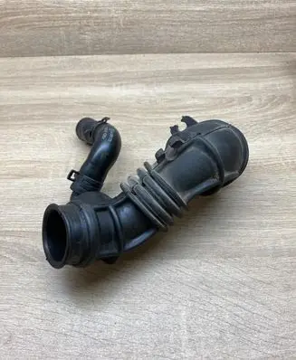Opel Vectra B Air intake hose/pipe 0094083 90528773