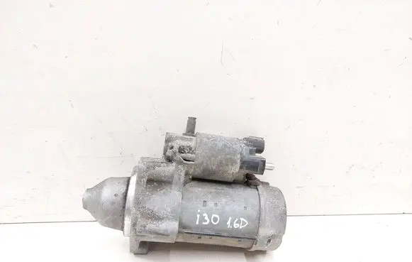 Hyundai i30 Starter motor 361002A500 4280006760