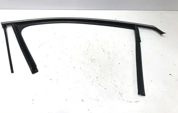 BYD Atto 3 Front door glass trim molding SC2E6107114