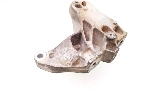 Skoda Octavia Mk2 (1Z) Engine mounting bracket 1K0199117AP