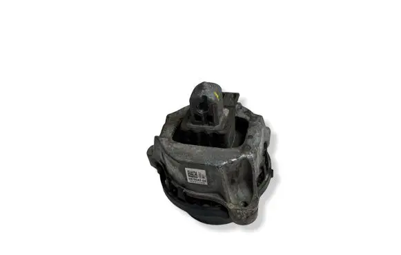 BMW 6 G32 Gran Turismo Engine mount bracket 6878247
