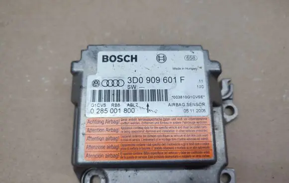 Volkswagen Touareg I Airbag control unit/module 3D0909601F