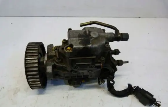 Audi A3 S3 8L Fuel injection high pressure pump