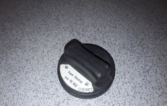 BMW 3 E36 Fuel tank filler cap 2122072