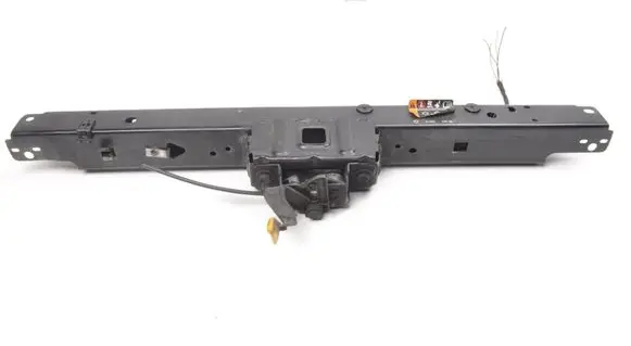 Opel Zafira C Radiator support slam panel 