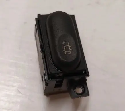 Renault Kangoo I Central locking switch button 7700845435