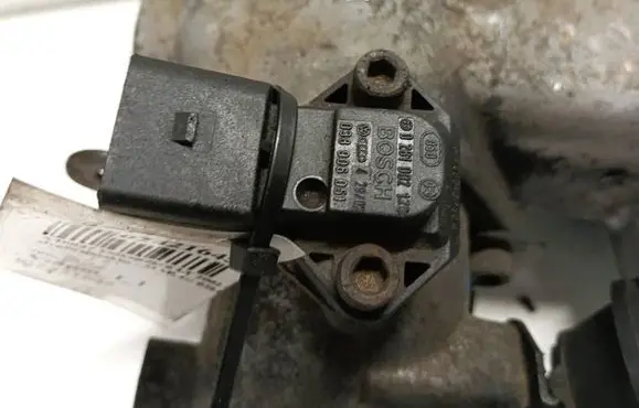 Volkswagen II LT Air pressure sensor 0281002177 038906051