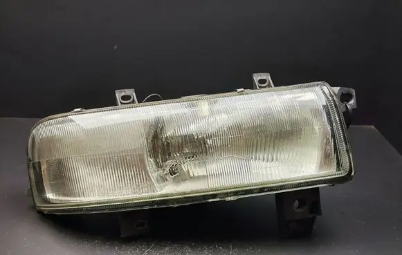 Opel Movano A Headlight/headlamp 7701044520