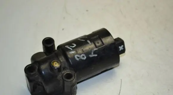 Audi A4 S4 B5 8D Idle control valve (regulator) 077133455A 0280140522 7000617